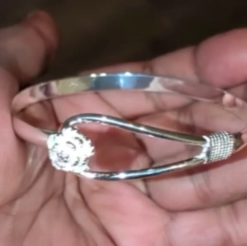 Elegant 925 Sterling Silver Women's Bracelet